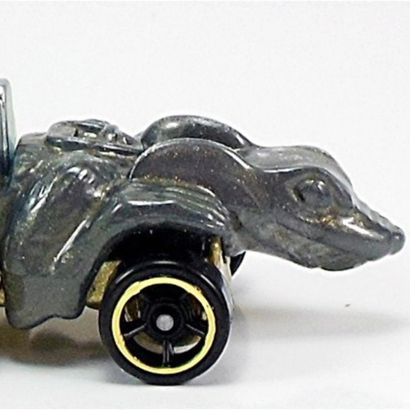 Hot Wheels Gray Ratmobile Mattel - Picture 4 of 7